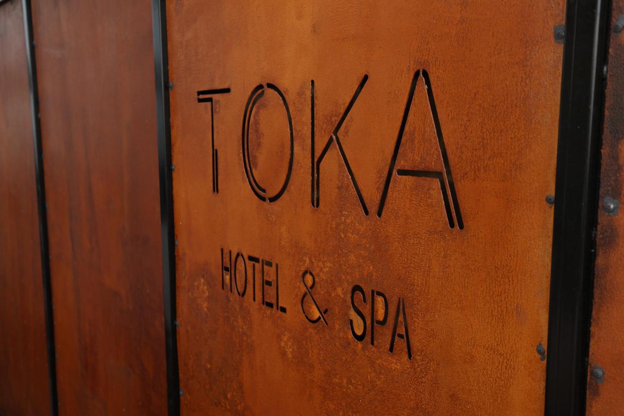 Toka Hotel Restaurant Udenisht Eksteriør bilde