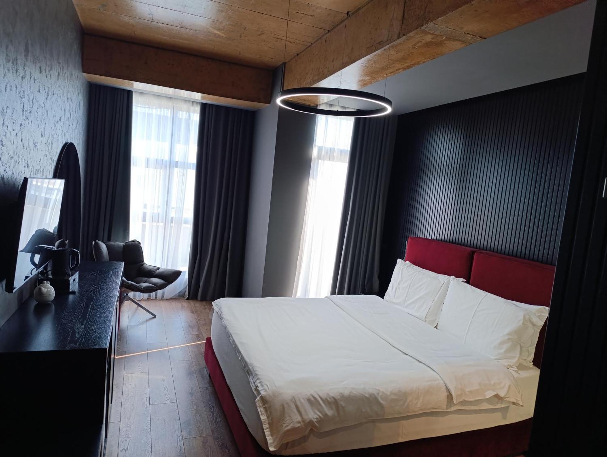 Toka Hotel Restaurant Udenisht Eksteriør bilde