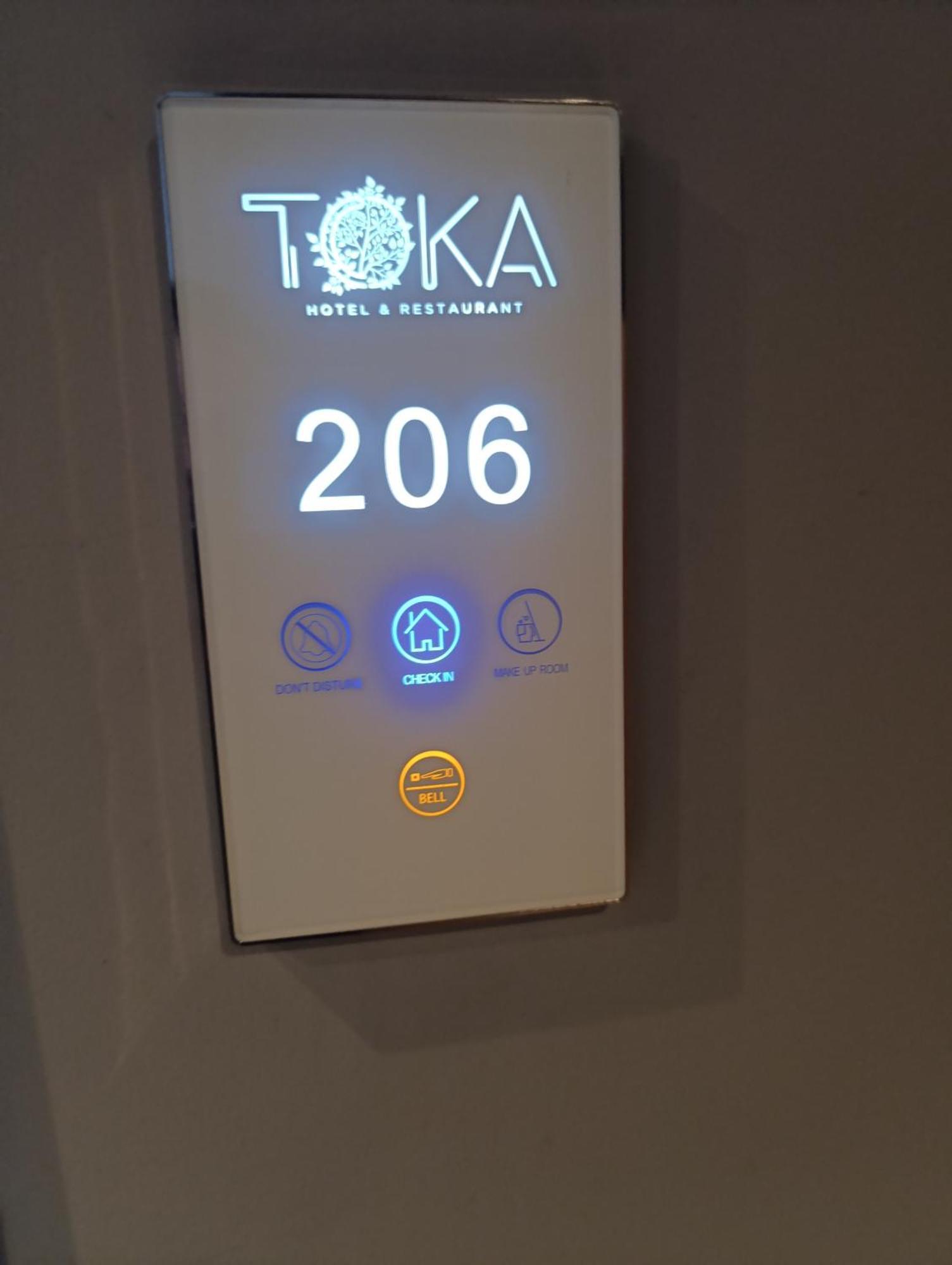 Toka Hotel Restaurant Udenisht Eksteriør bilde