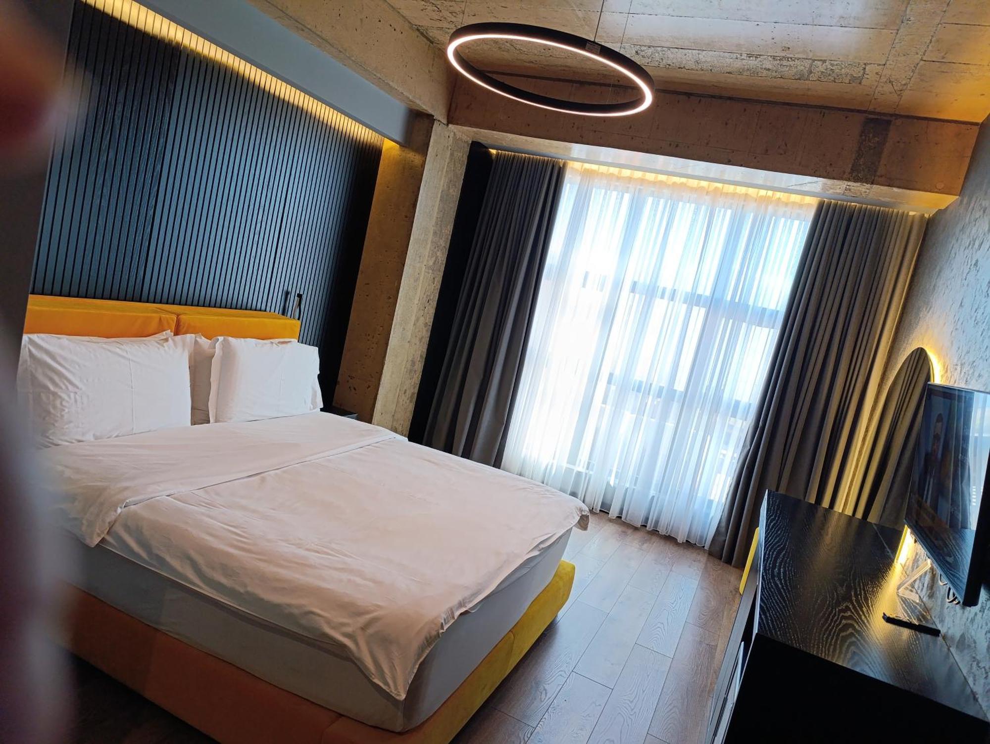 Toka Hotel Restaurant Udenisht Eksteriør bilde